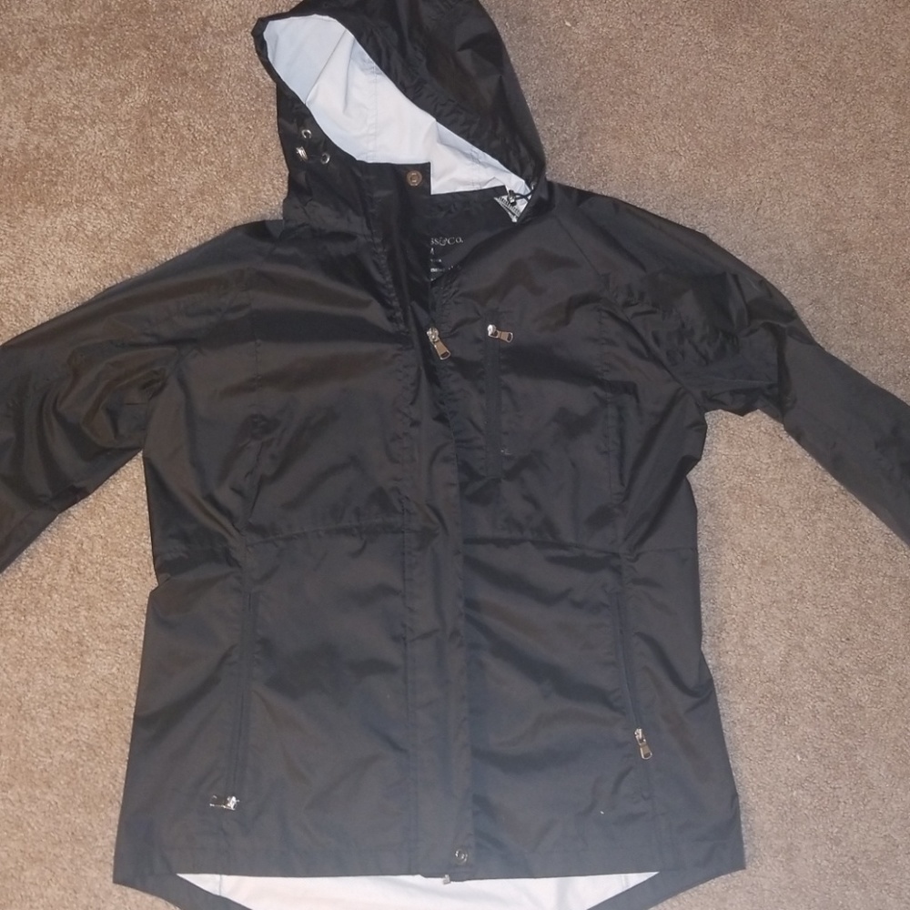 Black nwot raincoat